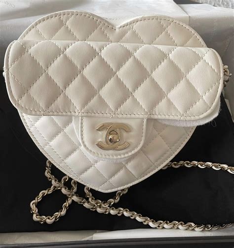 heart chanel bag